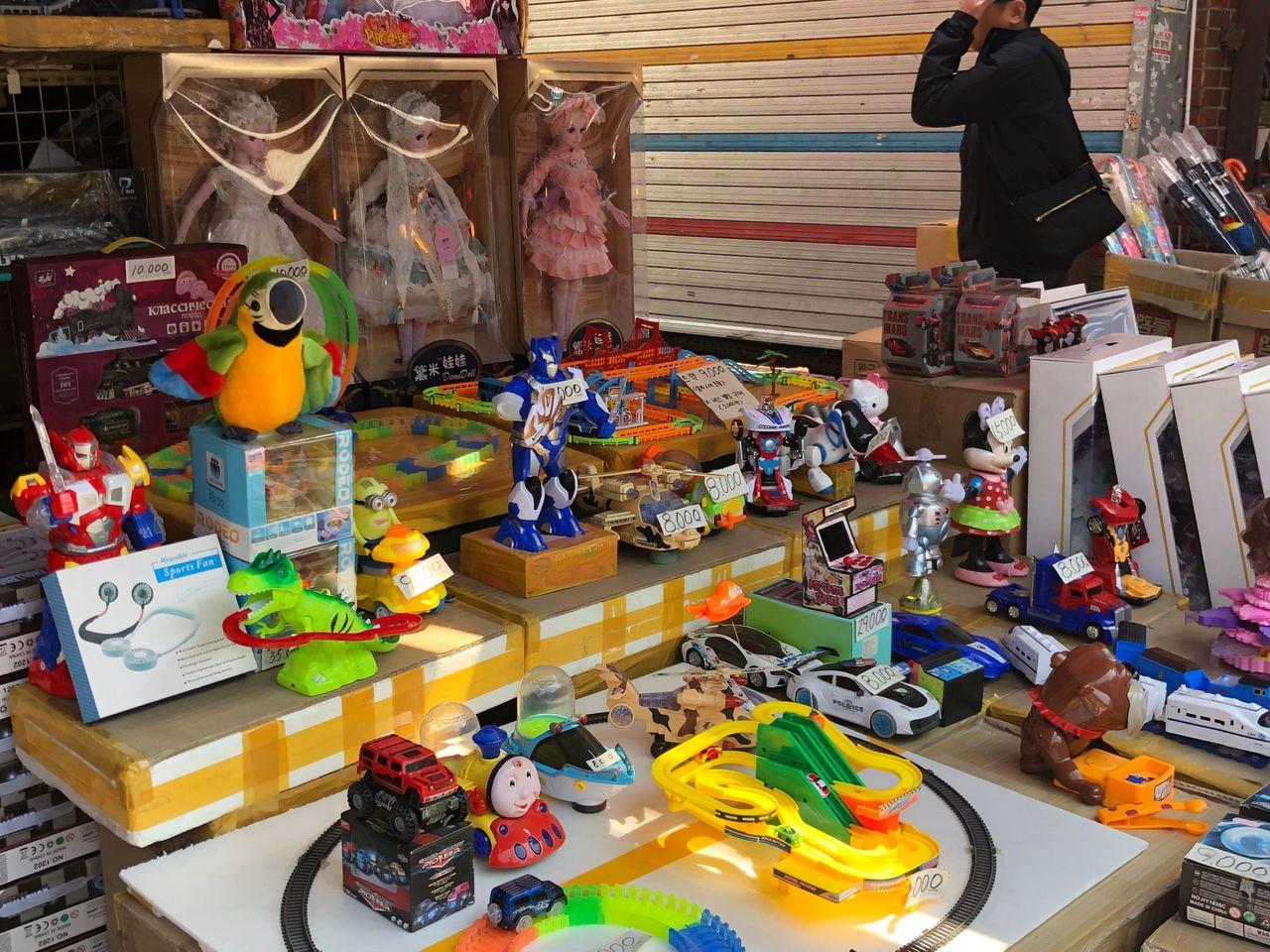 東大門玩具市場 昌信洞玩具市場 文具街 玩具街 昌信洞玩具街